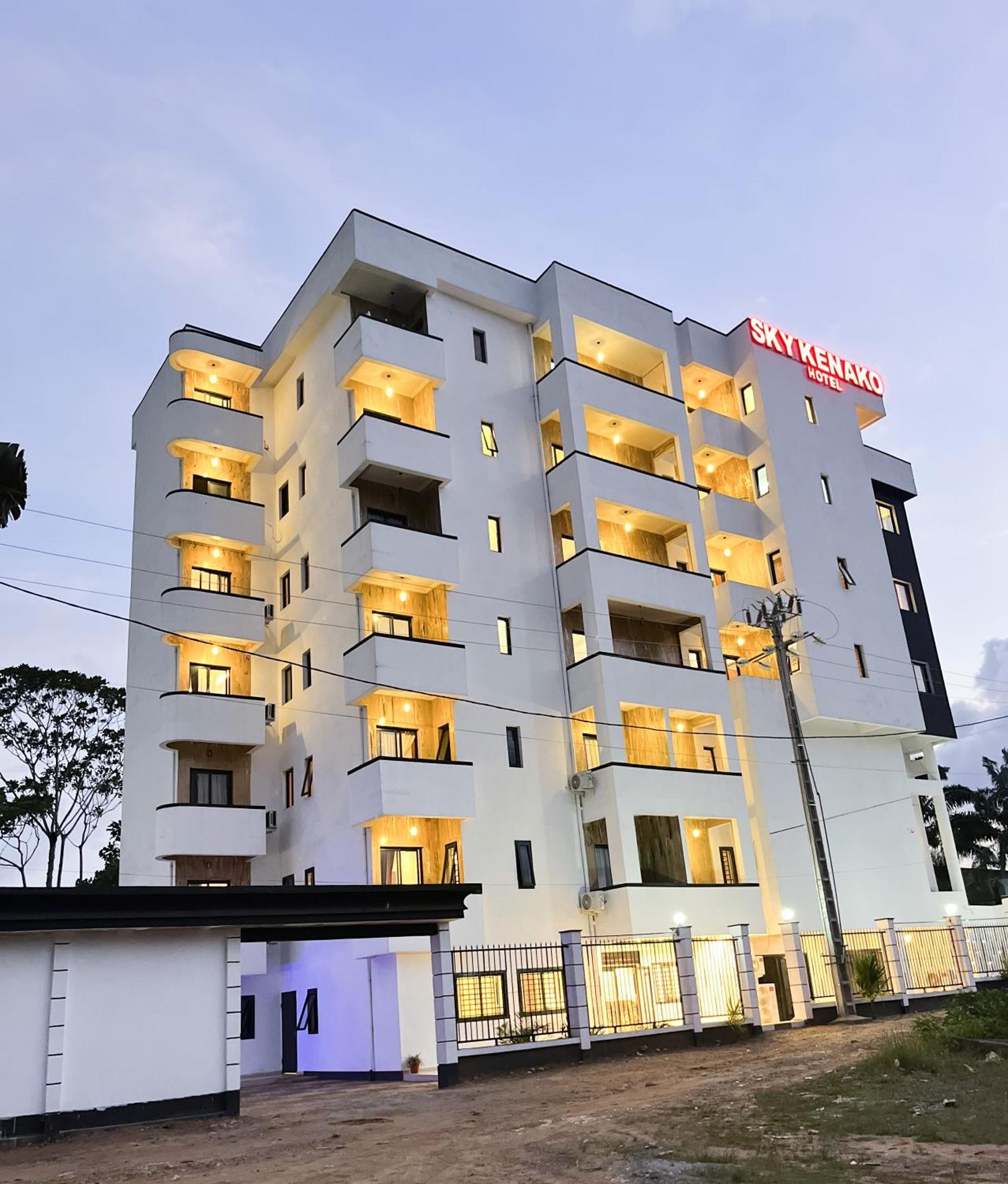 Sky Kenako Hotel Kribi Luaran gambar